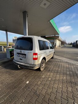 Caddy life 1.9 tdi 77kw 2010 - 3