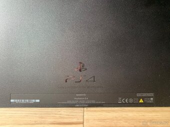 PS4 slim 1T - 3