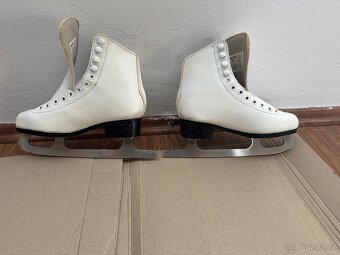 Dívčí brusle, velikost 34 (22,4 cm) - 3