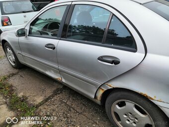 Mercedes Benz C220 D náhradní díly - 3