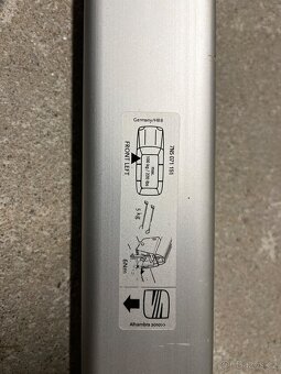 Příčníky na SEAT Alhambra - 3