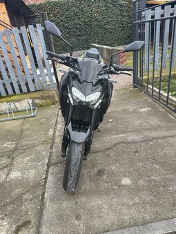 Kawasaki Z900 - 3