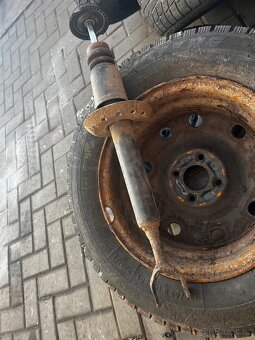 Nižší podvozek Audi a4b5 - 3