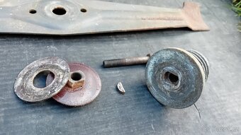 Prodám nůž s příslušenstvím na sekačku - 3