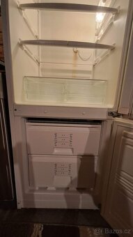 Chladnička s mrazákem LIEBHERR - 3