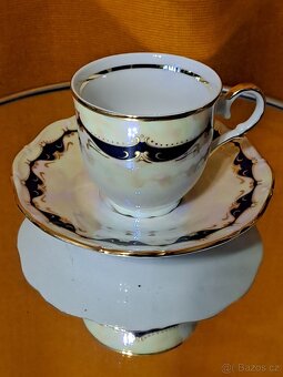 Přátelská porcelánová souprava, značeno MZ Stará Role - 3