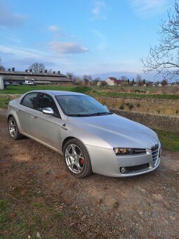 ALFA ROMEO 159 + ALU R18 - 3