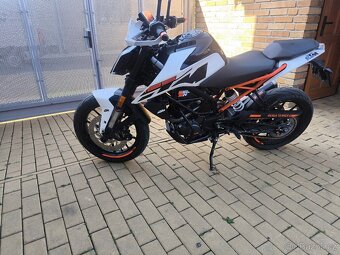 KTM DUKE 125 2019 ČR - 3