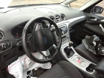 Ford C-max 2.0 103 kW,Veškteré náhradní dily- vymonruji - 3