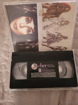 VHS CHER LIVE IN CONCERT - 3