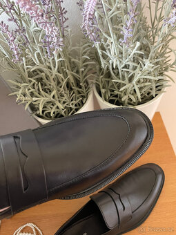 Černé kožené mokasíny loafers Vagabond, vel. 39 - 3