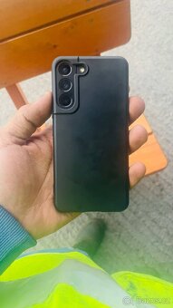Samsung galaxy s22 - 3