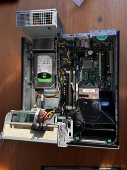 HP Compaq + příslušenství - 3