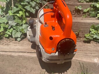 Stihl 08s - 3