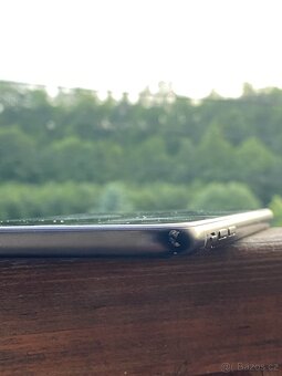 iPhone XR 64Gb - 3