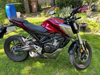 Honda cb125r - 3