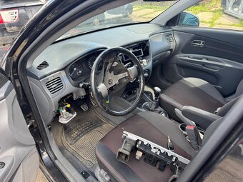 Kia RIO 2008 na nahradni dily ND - 3