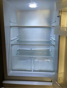 Lednice s mrazákem Electrolux EN2400AOW - 3