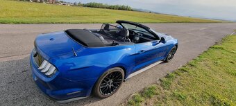 Ford mustang - 3
