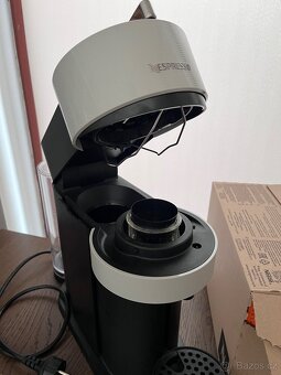 Kávovar Nespresso Vertuo Next D, Aeroccino plus 60 kapslí - 3