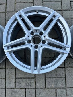 Alu kola 8x18 8Jx18H2 R18 ET38 66,6mm - 3