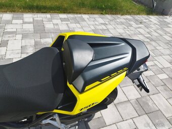 HONDA HORNET CB750A - 2023, žlutá, pravidelný servis - 3