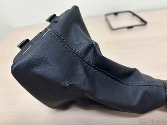 Manžeta řadící páky (6st.) – Škoda Fabia III (2018) 6V0 711 - 3