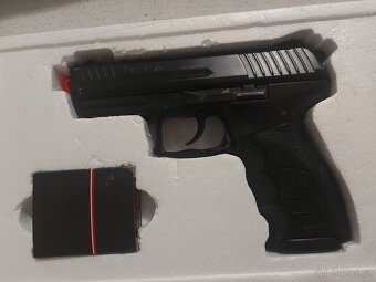 P30 airsoft pistole - 3