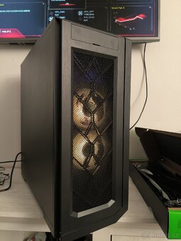 HERNÍ PC RYZEN 5 5600X RX 6600XT 8GB VODNÍ CHLAZENÍ - 3