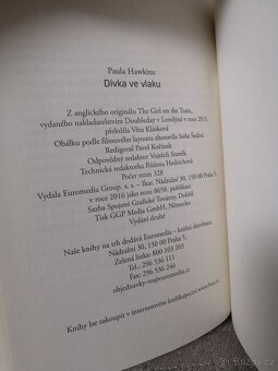 Dívka ve vlaku (Paula Hawkins) filmový přebal 2. vydání - 3