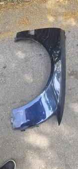 Pravy predni blatnik audi A8 4E D3 - 3
