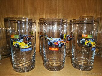 Skleničky s tématikou F1 - 3