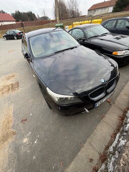 BMW E60 525xi | manuál | xDrive | NA DÍLY - 3