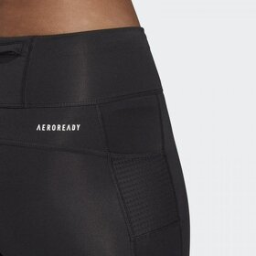 ADIDAS Dvoje dámské 3/4 legíny se síťovinou vel: M - 3