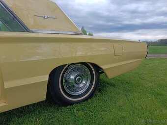 Ford Thunderbird , 1964, původem z Texasu, platné doklady - 3
