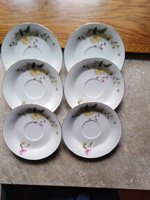 Porcelánové retro podšálky . - 3