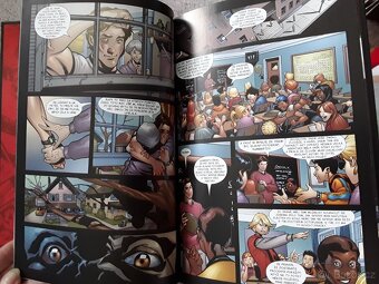 Komiks Spider-Man:Dolů mezi mrtvé•Marvel - 3
