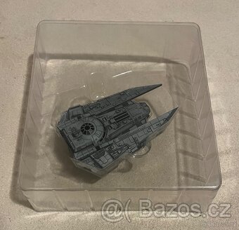 Prodám model VT-49 Decimator, Star Wars X-Wing - 3