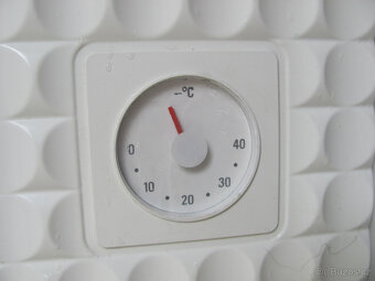 ŠUPLÍKOVÁ MRAZNIČKA - MRAZÁK - BOSCH - 134l - A+ - 3