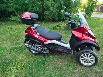 Prodám Piaggio MP3 400 LT červená metalíza - 3