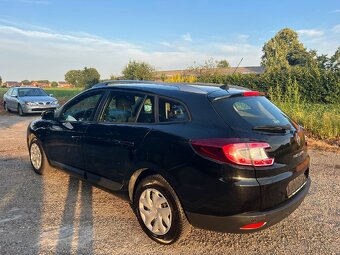 Renault Megane 1,5 DCI 81 kw - 3