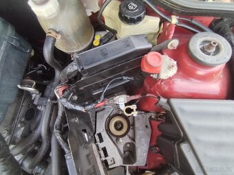 CLIO 1.4i AUTOMAT - pojízdné s vadou -čtěte celé - 3