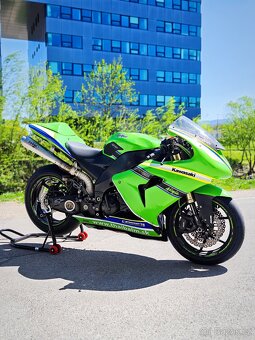 Kawasaki ZX10r - 3