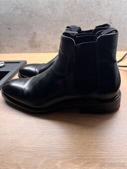 Elegantní černé kotníkové boty – velikost 43 - 3