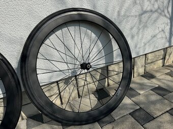 Silniční carbonova kola - 3