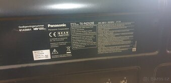 TV Panasonic 42" 106cm - 3