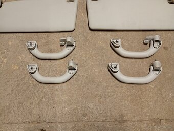 Škoda Octavia 2 - clonítka + madla - 3