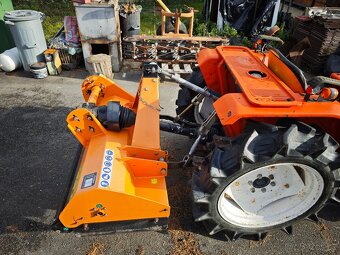 Malotraktor Kubota B1600 - 3