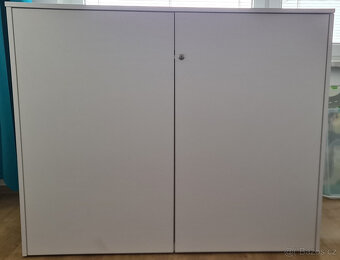 Komoda, motorizovaný stojan, TV SONY XR-50X90S - 3