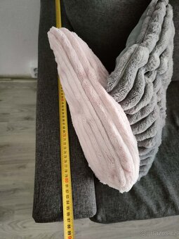 Rozkládací gauč - 3